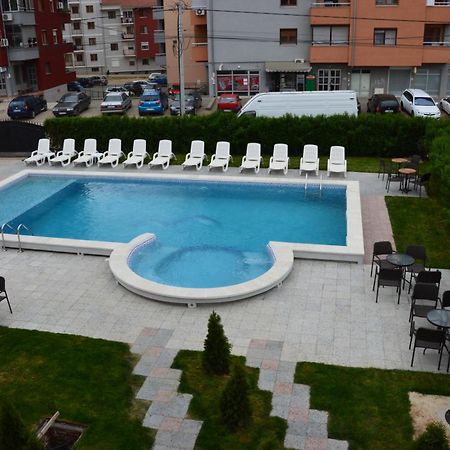 Poseidon Apartment Nis Exterior foto
