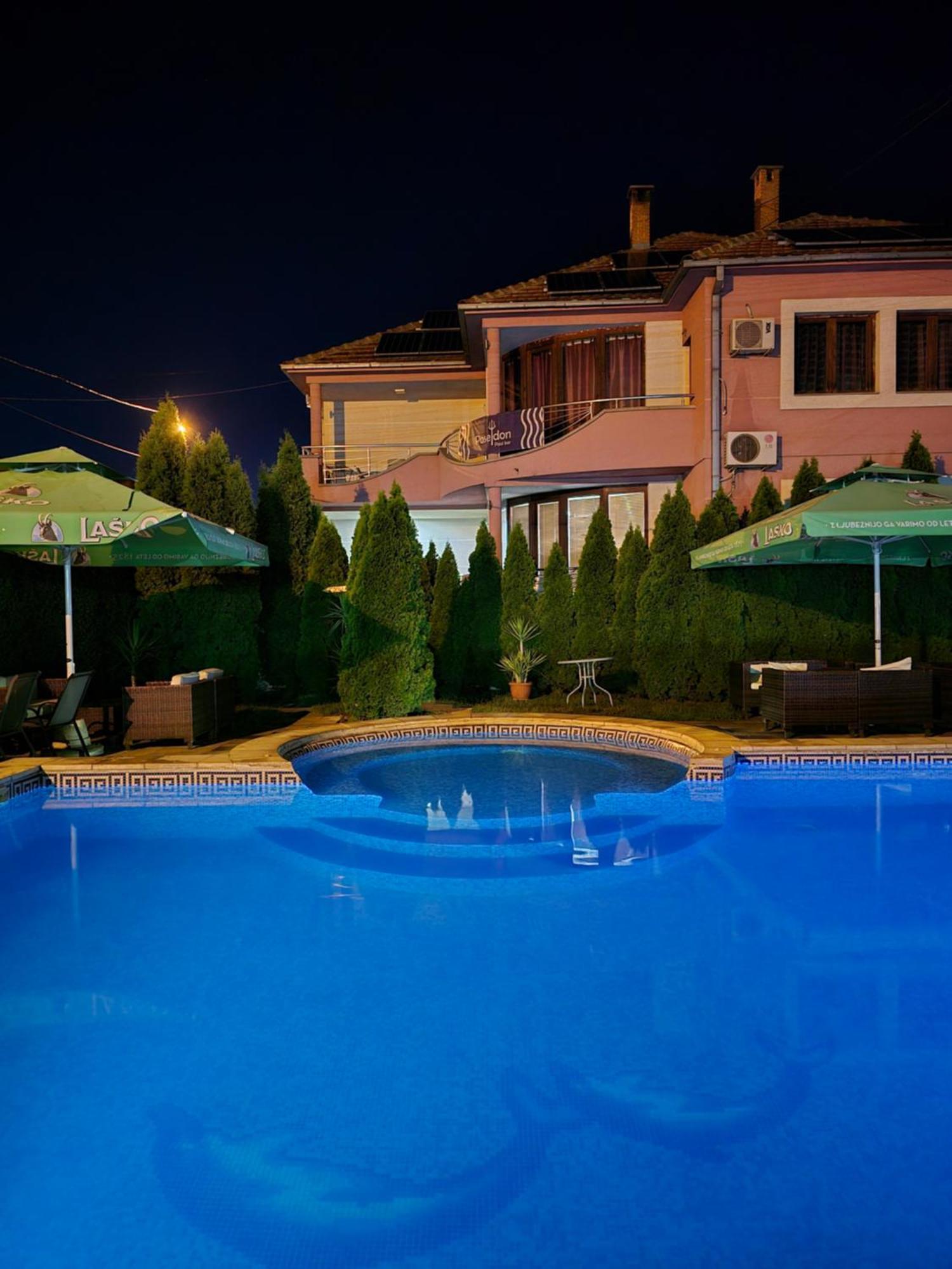 Poseidon Apartment Nis Exterior foto